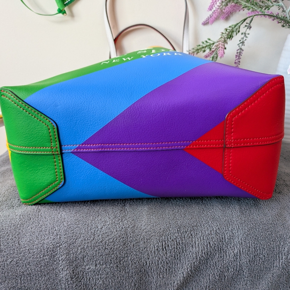 kate spade rainbow stripe tote with white wristlet - Picture 4 of 7